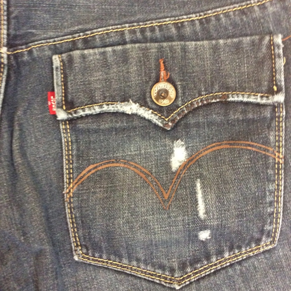 Levi’s 701s Slim Straight Factory Distressed Jeans - Picture 7 of 8